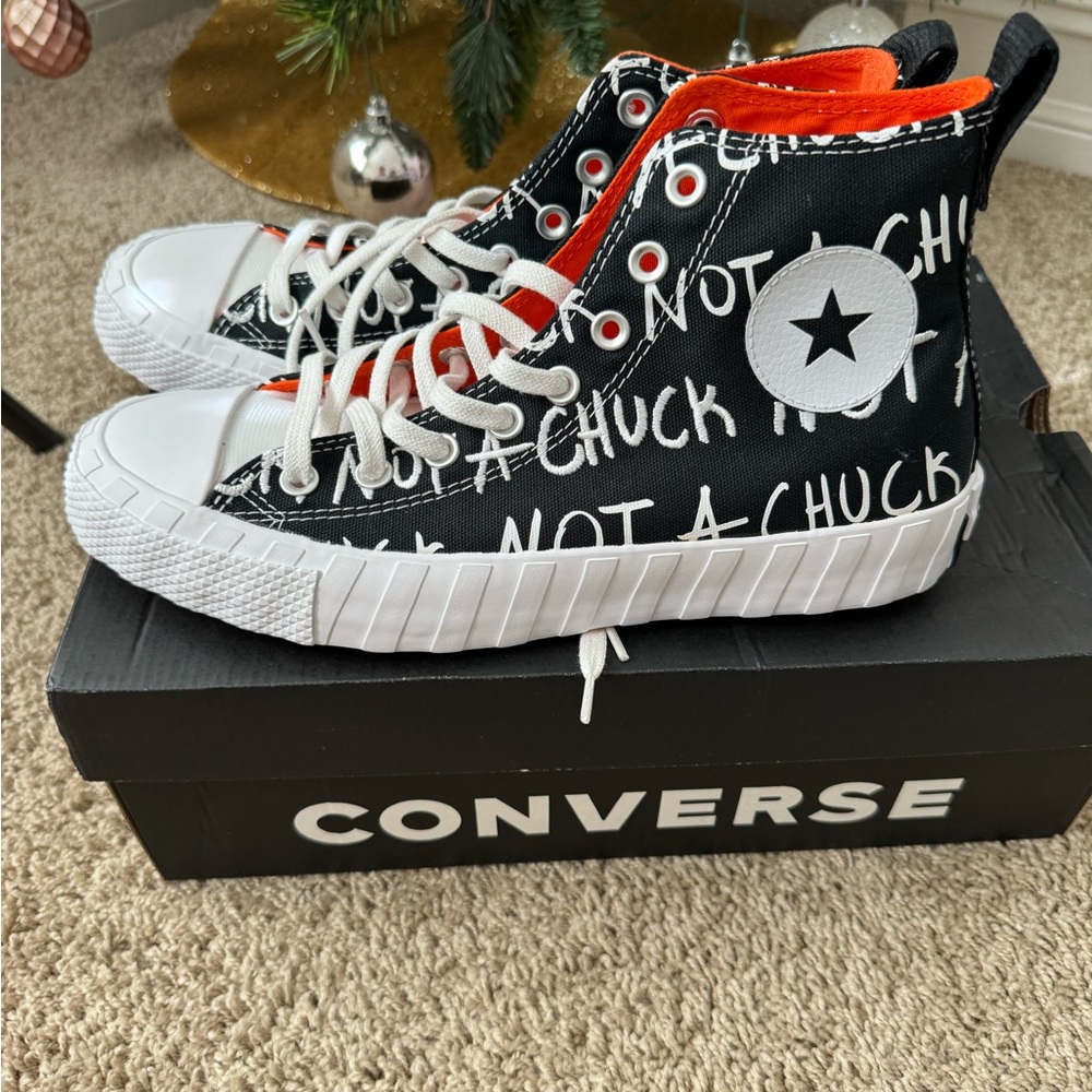Converse-Not a Chuck. NWT